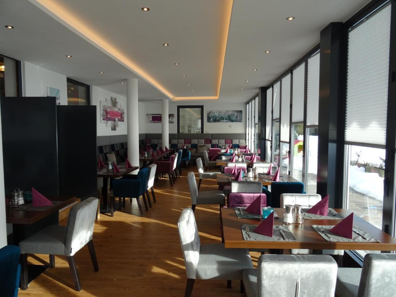 Hotel Restaurant Rosengarten Цел ам Цилер Екстериор снимка