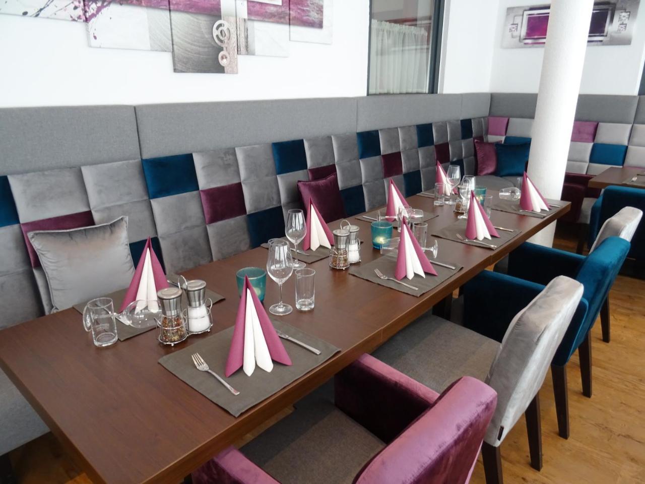 Hotel Restaurant Rosengarten Цел ам Цилер Екстериор снимка
