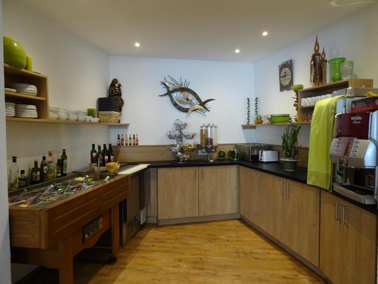 Hotel Restaurant Rosengarten Цел ам Цилер Екстериор снимка